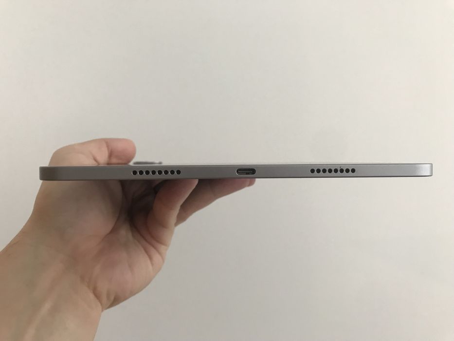 iPad Pro 11 M2 4Gen Wi-Fi 2022 Space Grey A2759. iCloud lock.