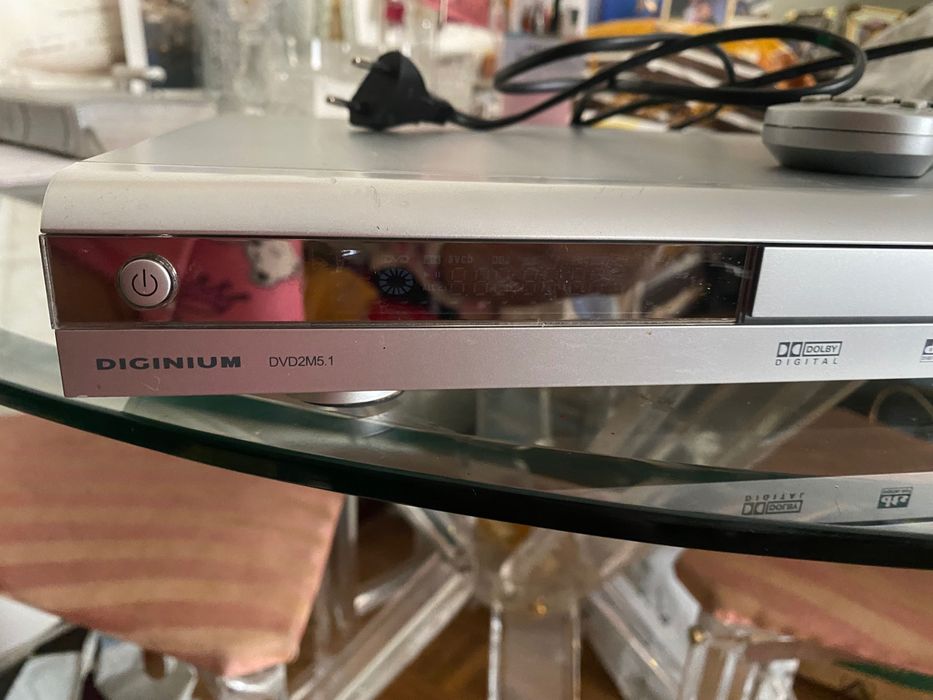 Leitor de DVD (Dolby Digital)