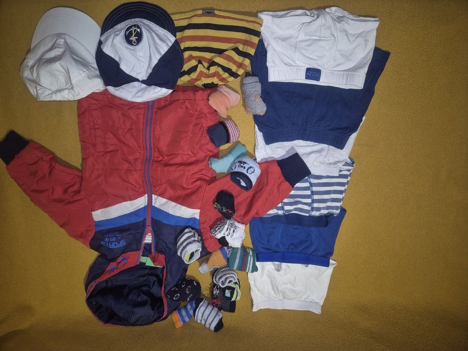 Ubranka dla chłopca r.92.