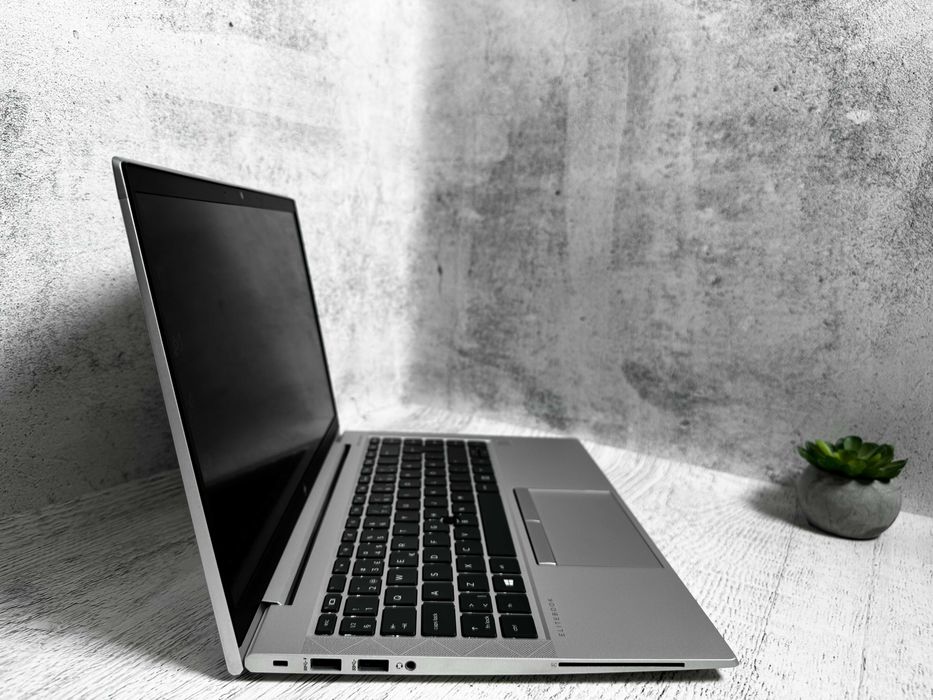Ноутбук HP EliteBook 845 G7 Ryzen 3 4450U 16 GB SSD 256 GB 14" Full HD IPS Windows 11