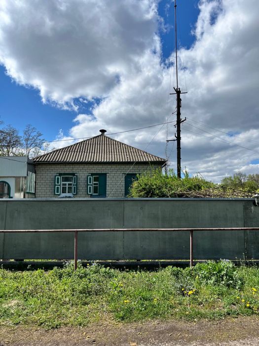 Продається  будинок