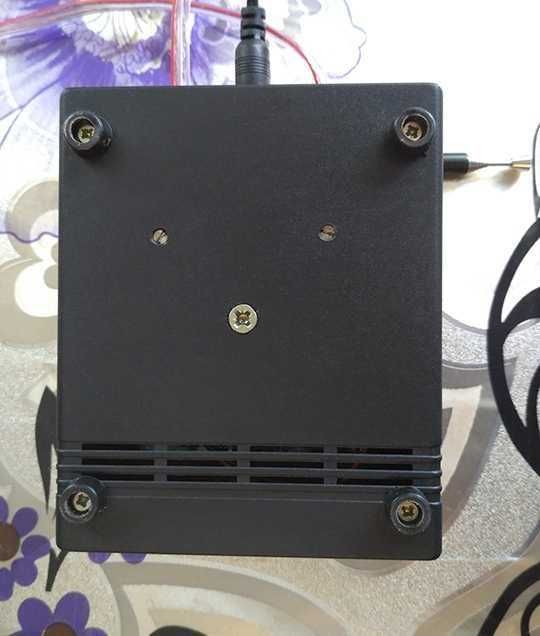 Мр3 стерео модуль з блютуз та підсилювач 2х3 Вт в корпусі, і 2 колонки