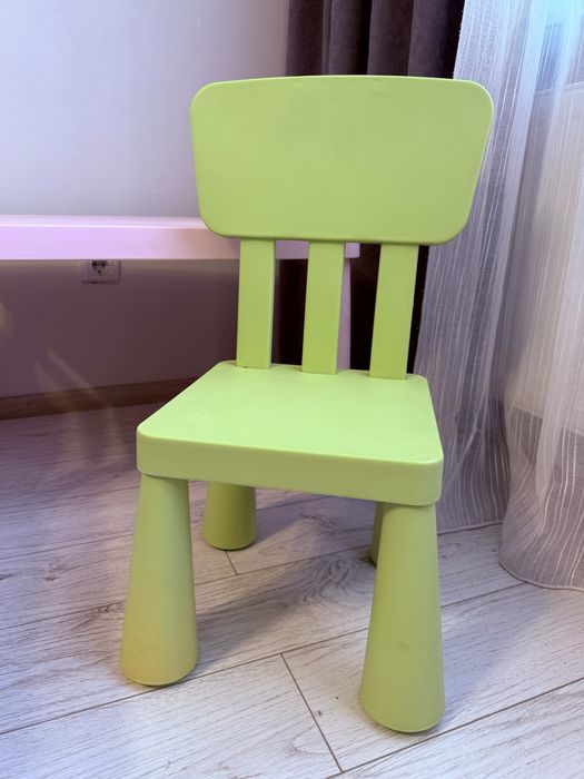 Детский стол и стул IKEA