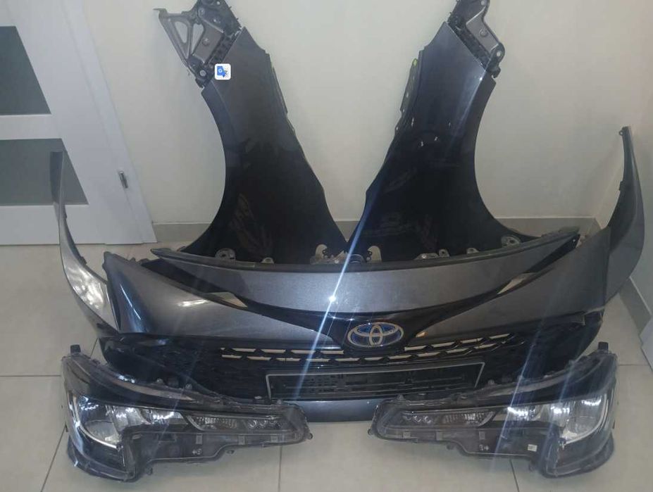 Комплект передньої частини Toyota Corolla E21 LIFT