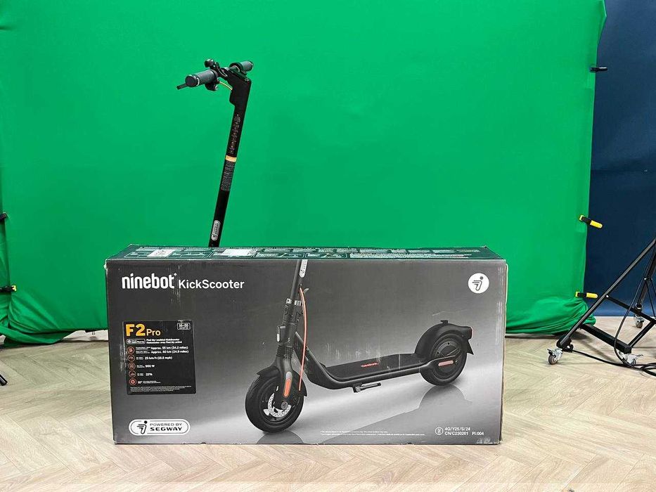 Новий Ninebot KickScooter F2 Pro E (051203E)
