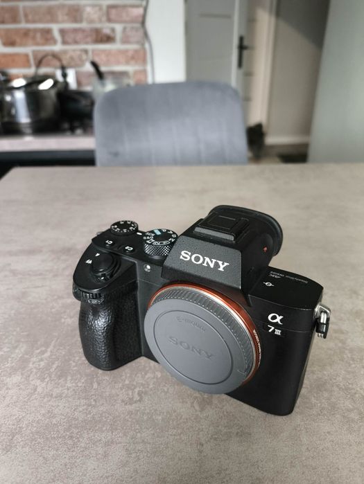Sony  a7iii stan idealny