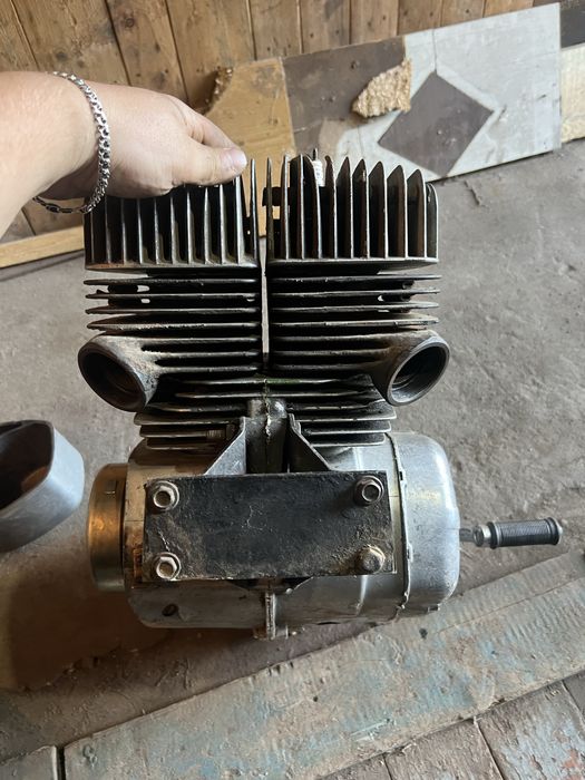 Двигун 634 з мотоцикла ява після кап ремонту