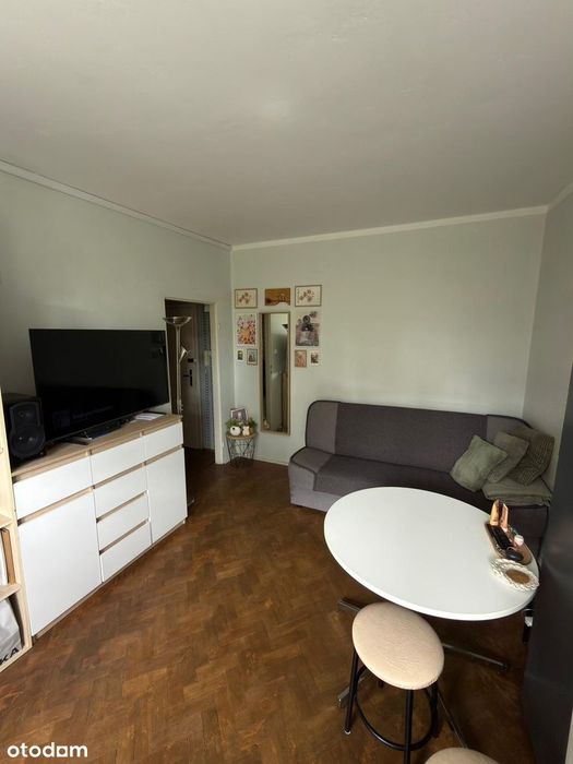 Przytulna kawalerka 27m² + parking–10 min spacerem do morza, Przymorze
