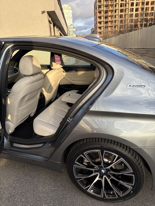 Продам   BMW g30 гибрид