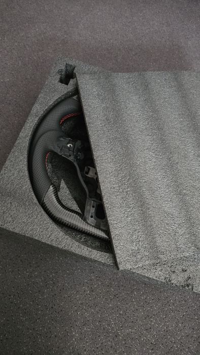 Volante de Fibra de Carbono e Couro Nappa para Volkswagen