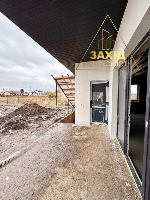 Продаж будинку у с. Боратин з ПІДВАЛОМ