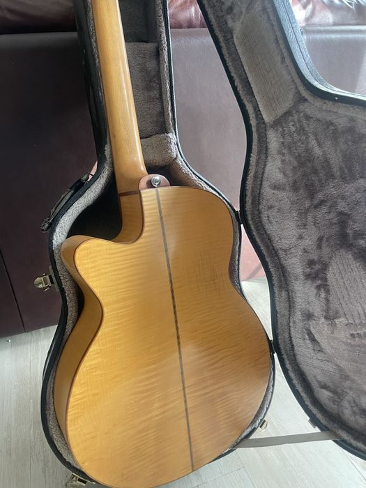 Guitarra semi-acustica Ashton Modelo:SL59SCEQNTS