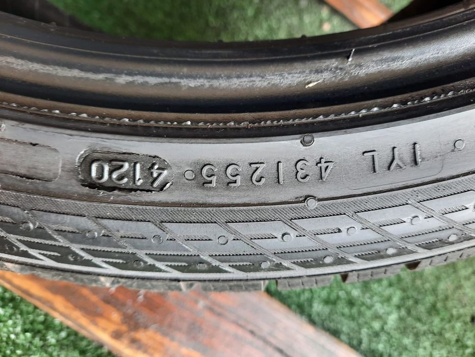 Opony zimowe 245/40/19 Nokian Komplet 8mm P