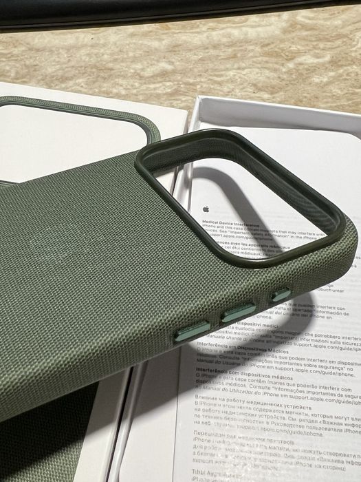 Capa IPhone 17 Pro Max TechWoven c/MagSafe