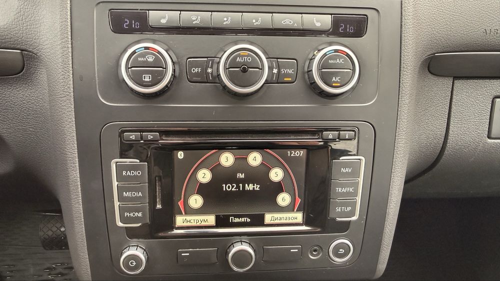 Volkswagen Touran Avtomat 2014