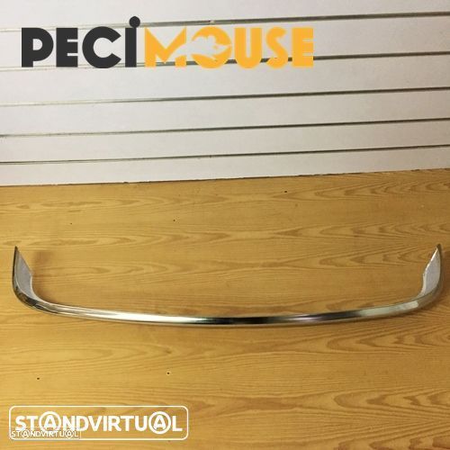 Para-choques Renault 4 novo