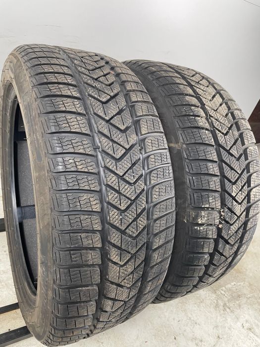 255/45R19 104W Pirelli Sottozero 3 TO ELET