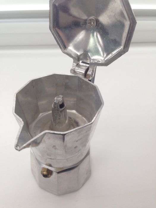 Кавоварка нова італійська