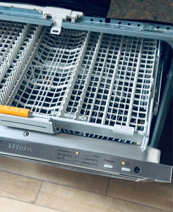 Miele Zmywarka A+++ G5665 SCVi 3 Kosze