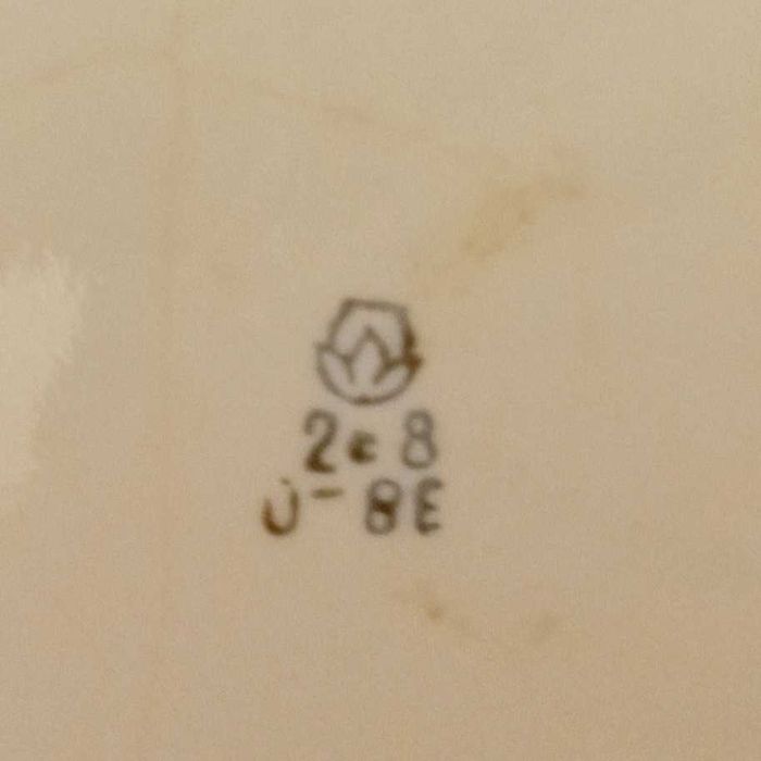 Тарелки глубокие полупорционные , ф20см