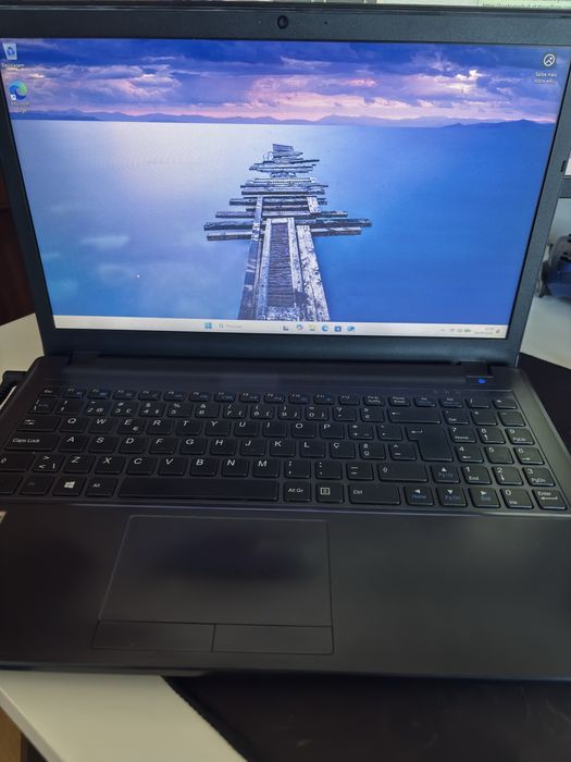 Clevo W650SJ 15.6” Gaming – i5 / GTX 850M / 8GB / SSD 256GB