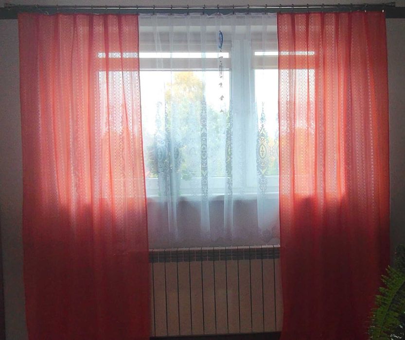 Zasłona okienna.