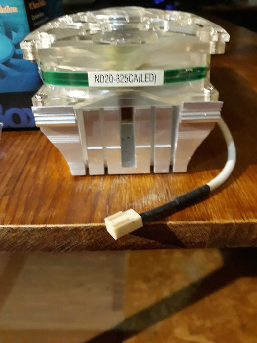 Cooler / dissipador CPU Socket A / Socket 370 / Socket 7 na caixa