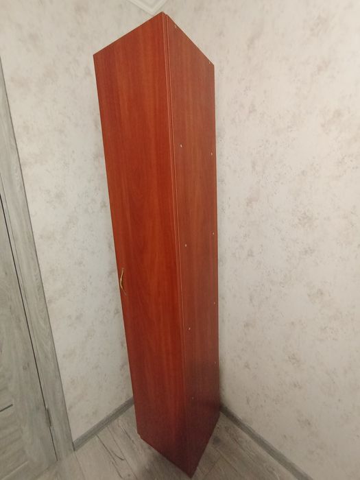 Продается шкаф в хорошем состоянии.