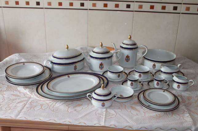 Serviço Jantar porcelana SPAL coleção Infante D. Henrique