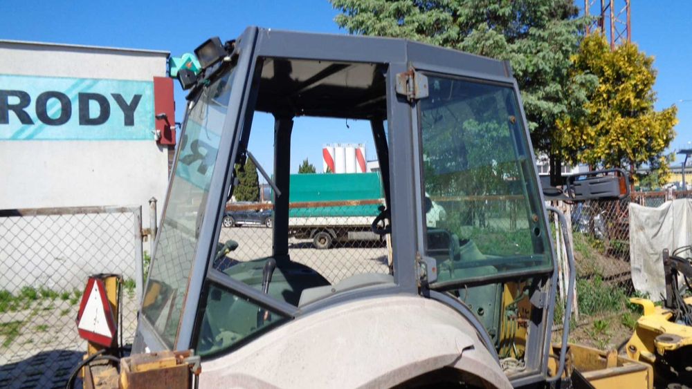 Kabina szkielet new holland 95,115lb fiat hitachi fb