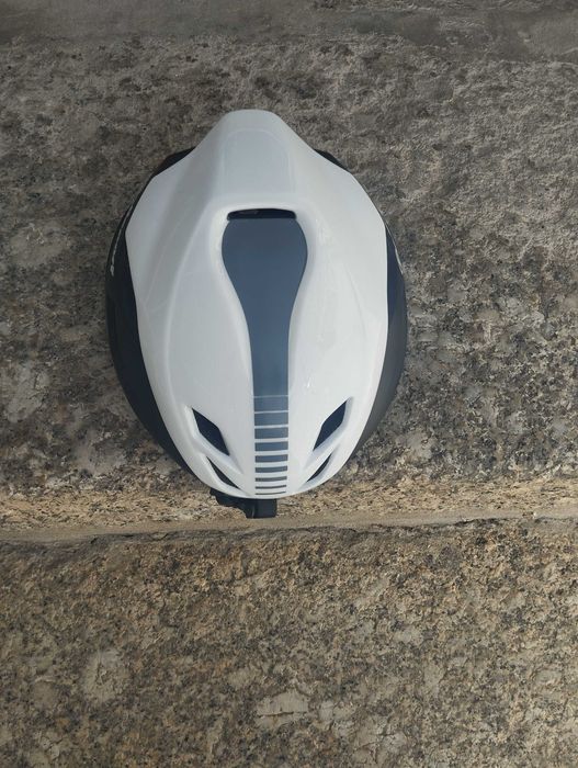 Vendo capacete polisport usado 2x