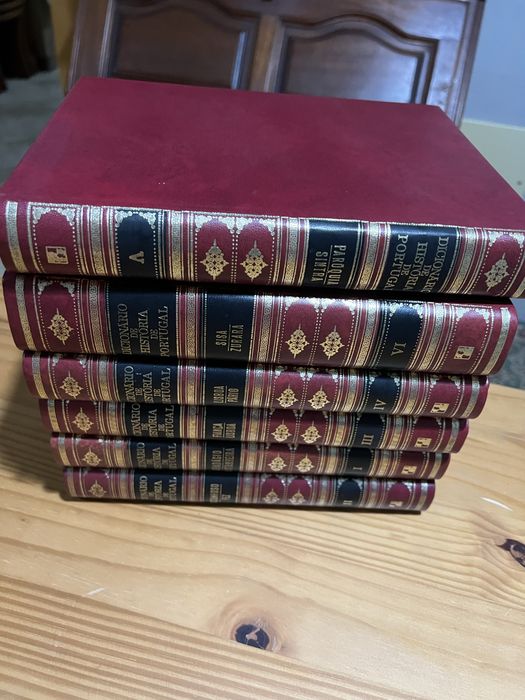 Vendo coleção completa Dicionário de História de Portugal