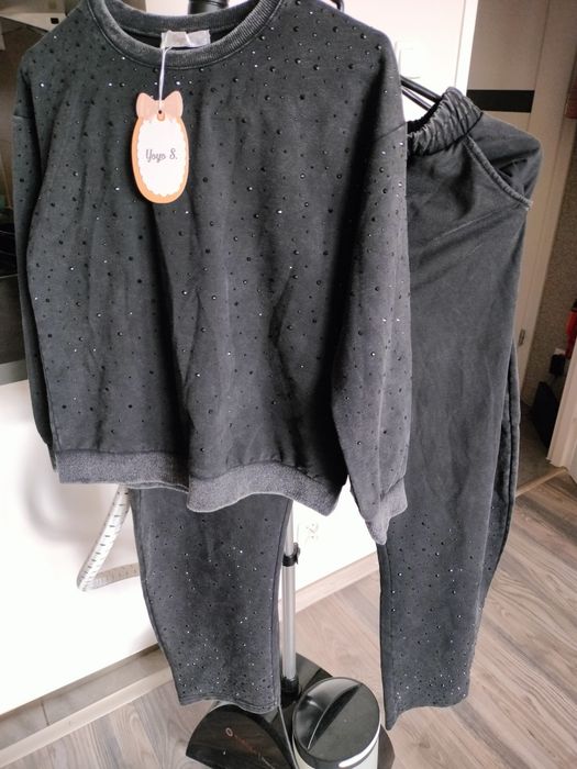 Premium Yoyo S Nowy dekatyzowany dres