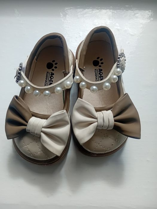 Детские туфельки