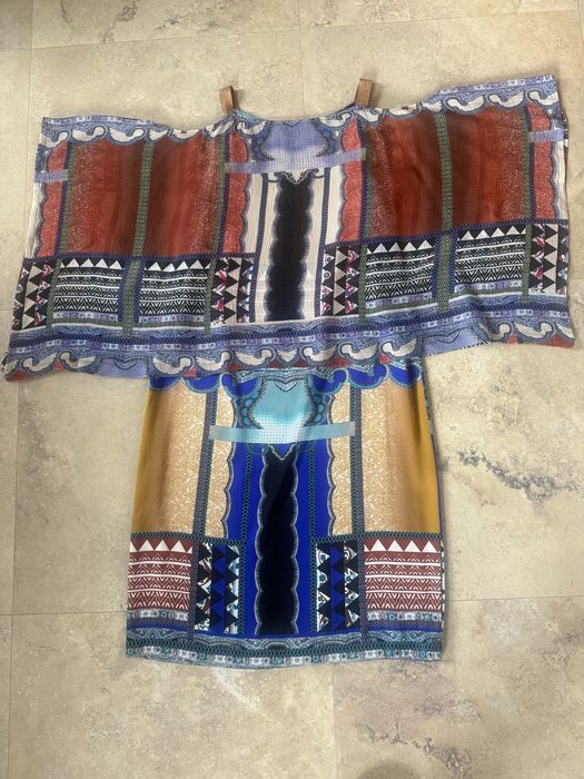 Jedwabna sukienka firmy ETRO