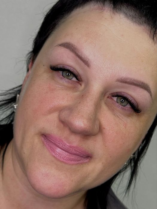 Нарощування вій Хрещатик