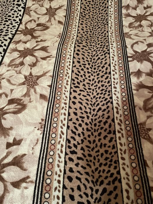 Покрывало в отличном состоянии 215 на 225