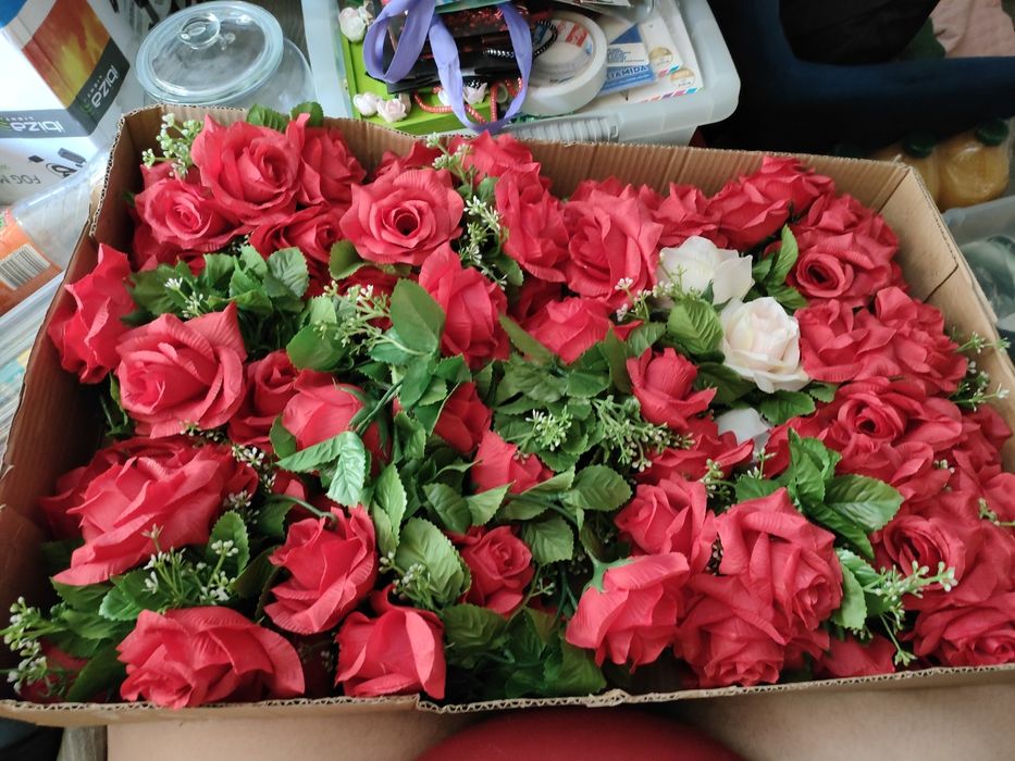 Girlandy różane sprzedam