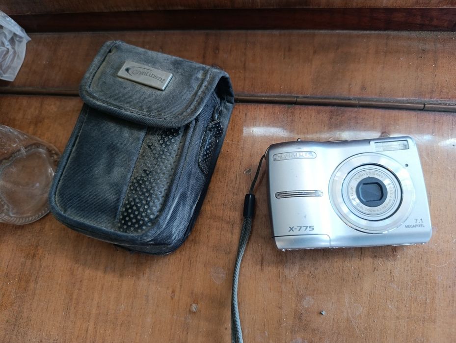 цифровой фотоаппарат Olympus  X-775