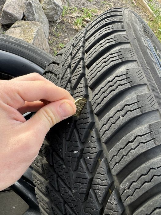Диски bmw f30 r17 + зимняя резина/гума nokian snowproof 2