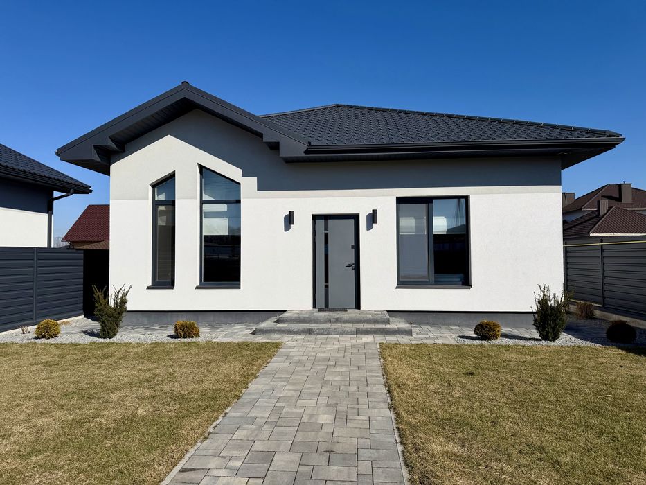 Продаж будинку з дизайнерським ремонтом у  Боратині. РОЗТЕРМІНУВАННЯ!