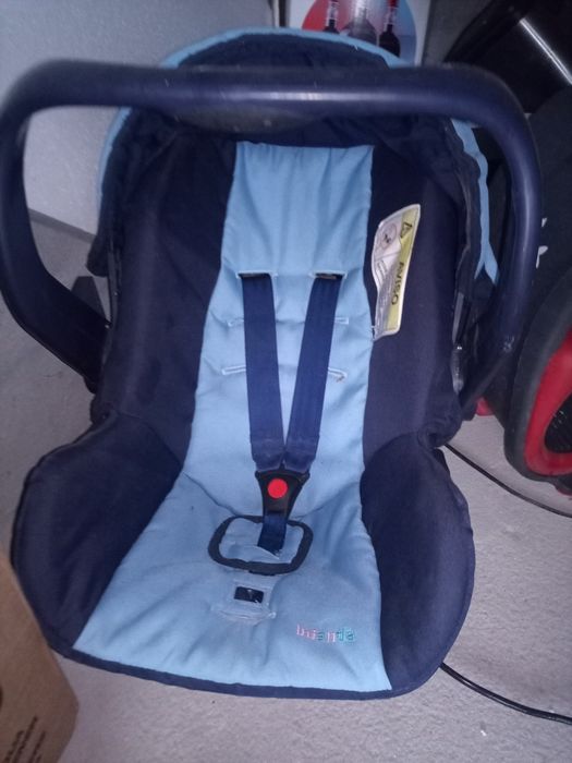 Troco ou vendo por coisa símbolicas