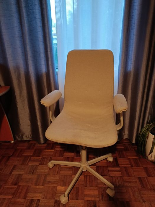 Vendo cadeira de escritório de IKEA