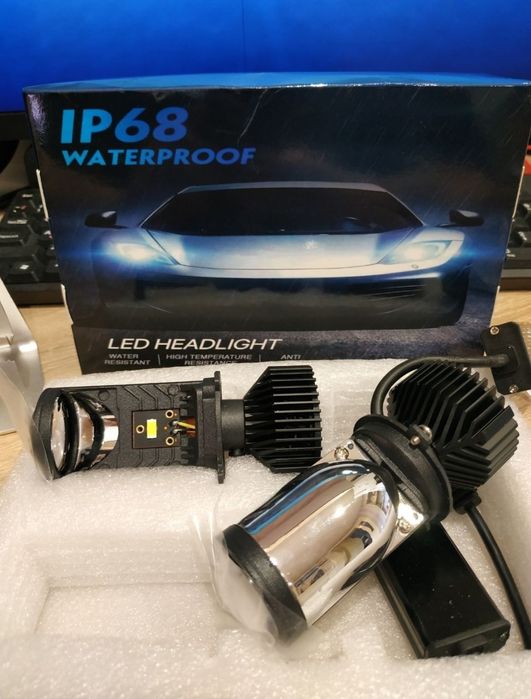 Лампи H4  BI-Led Y6  міні лінзи  для авто, мото  транспорту