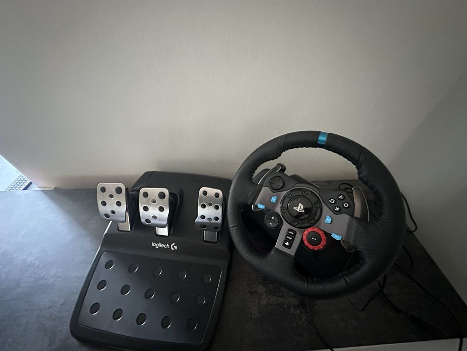 Руль Logitech g29