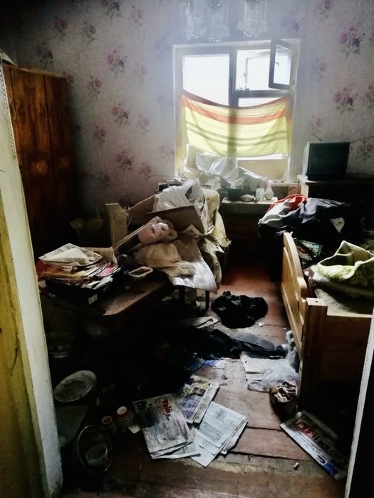 Прибирання будинків, квартир, офісів(клінінг) Миття вікон