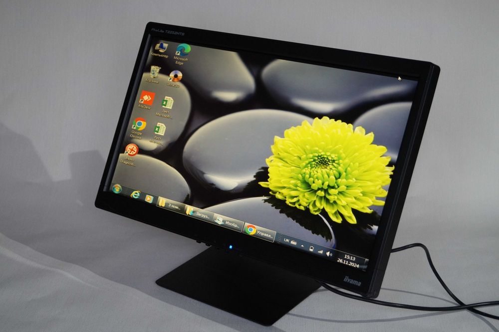 Сенсорний POS монітор IIYAMA ProLite  22″  із підставкою