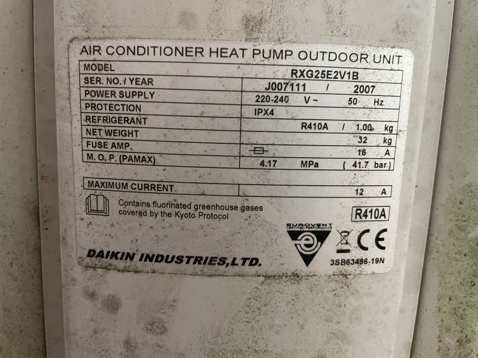 Ar condicionado Daikin FTXG25EV1BW / RXG25E2V1B