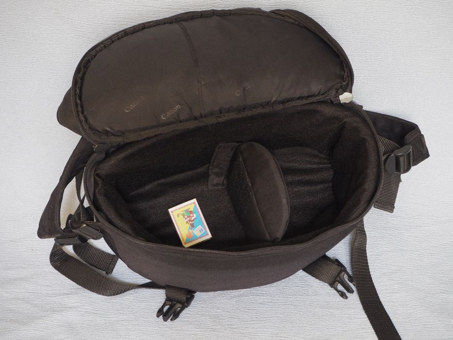 Фото сумка Canon, хороший стан