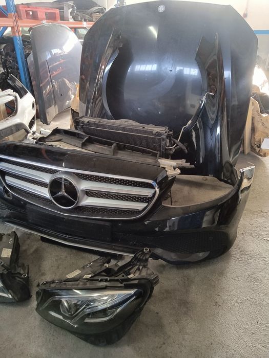 Frente completa Mercedes Benz W213